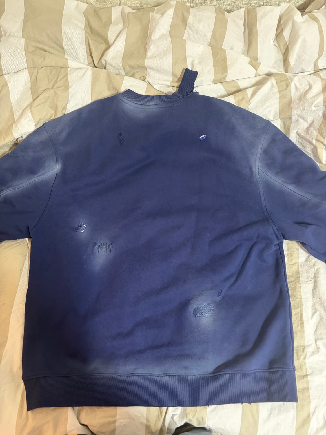 아더에러 23ss 솔렉 크루넥 네이비 a3 상품이미지3