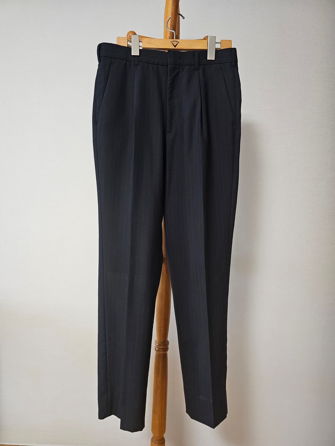 L'UOMO 루오모/워모 모헤어 혼방 정장 세트


 상품이미지8