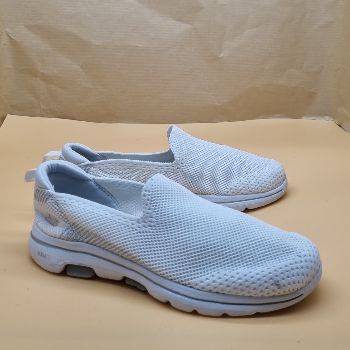 스케쳐스 고워크5 슬립온240 상품이미지1