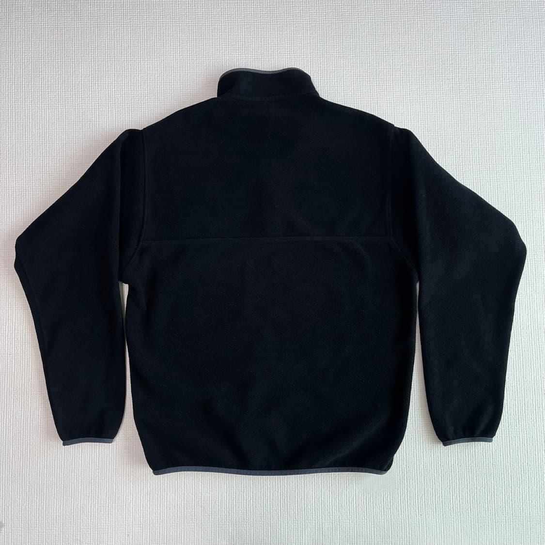 파타고니아 신칠라 블랙 포지그레이 상품이미지2