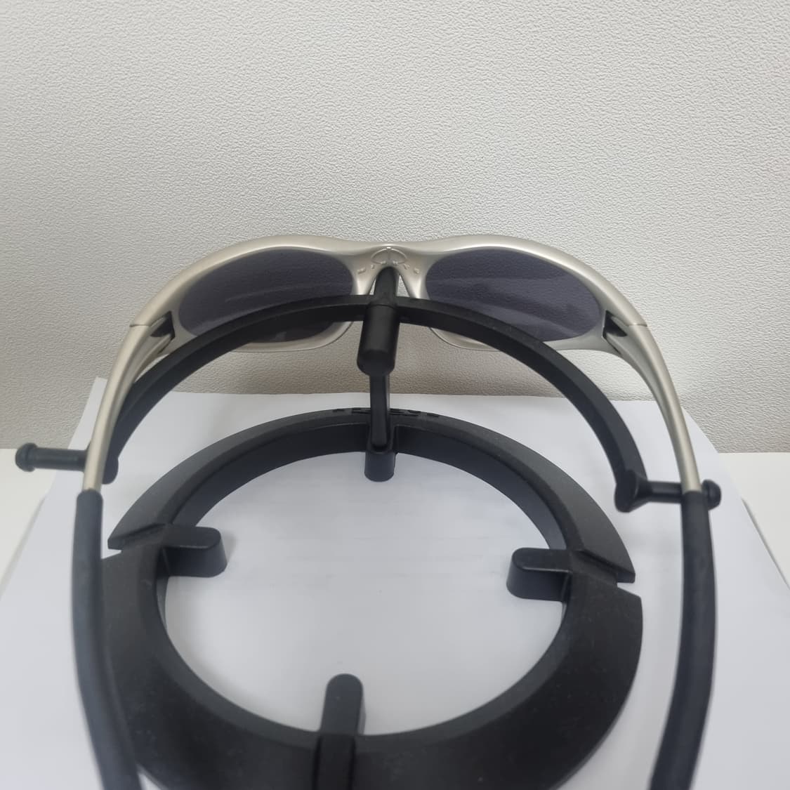 오클리 미뉴트 1.0 gen2 실버  상품이미지5