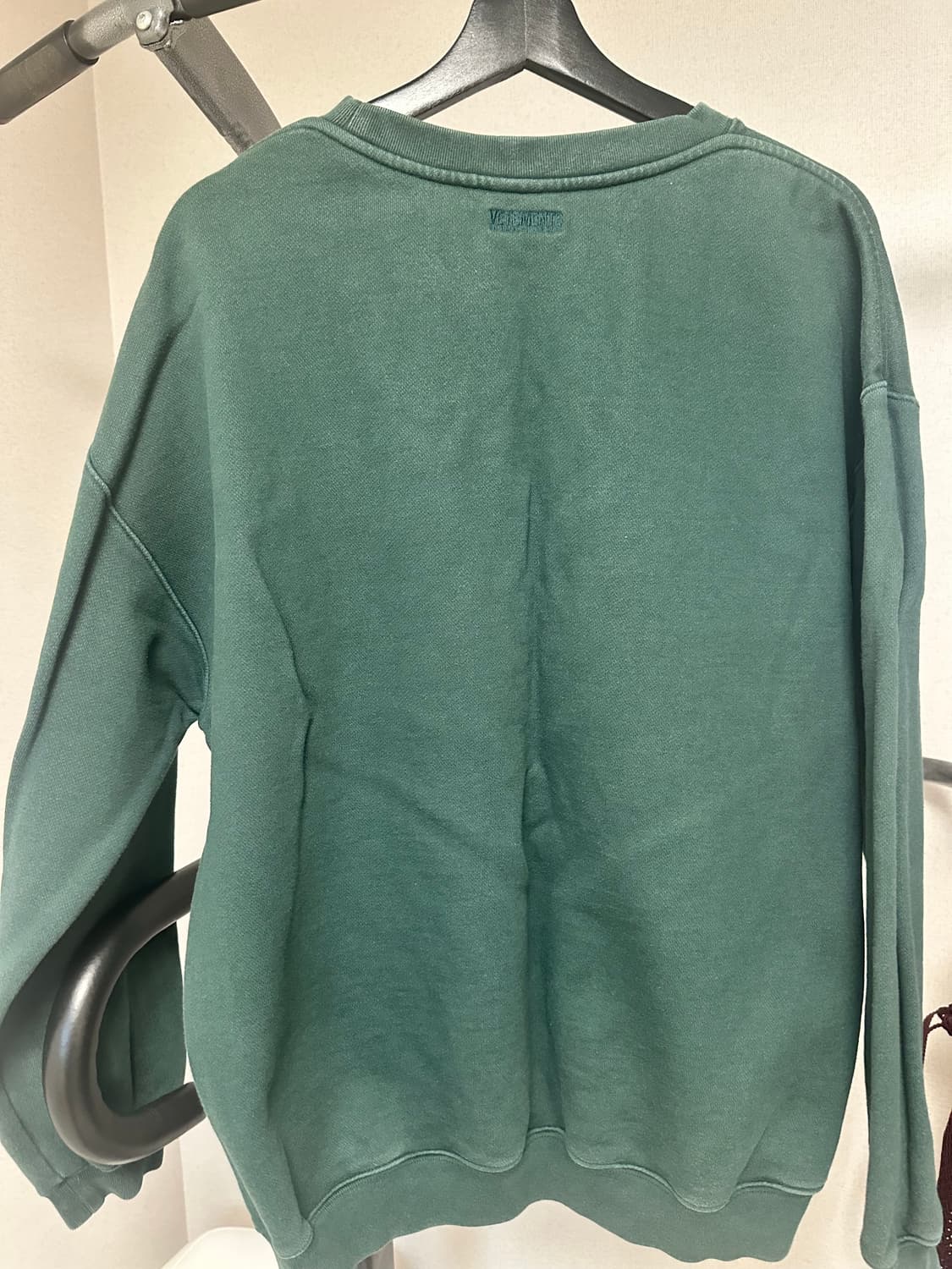 베트멍 정품 스펠 로고 오버핏 맨투맨 판매합니다 상품이미지7