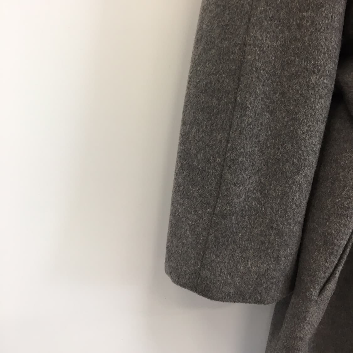 유니클로 울 그레이 벨티드코트 L 상품이미지3