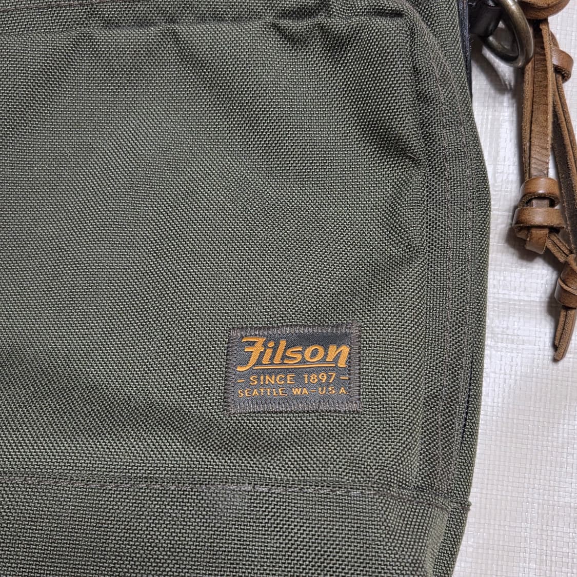 필슨 878 드라이든 브리프케이스 오터그린 상품이미지3