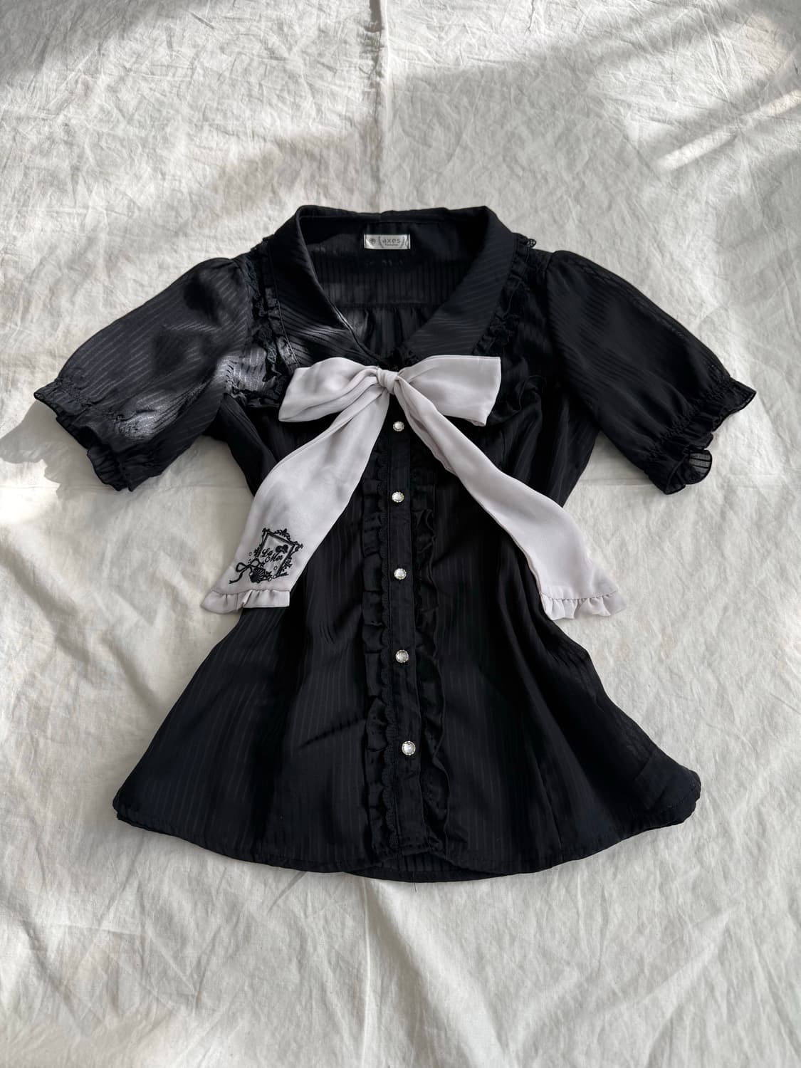 엑시즈팜 고스로리 공겜여주 리본 블랙 시스루 블라우스 상품이미지1
