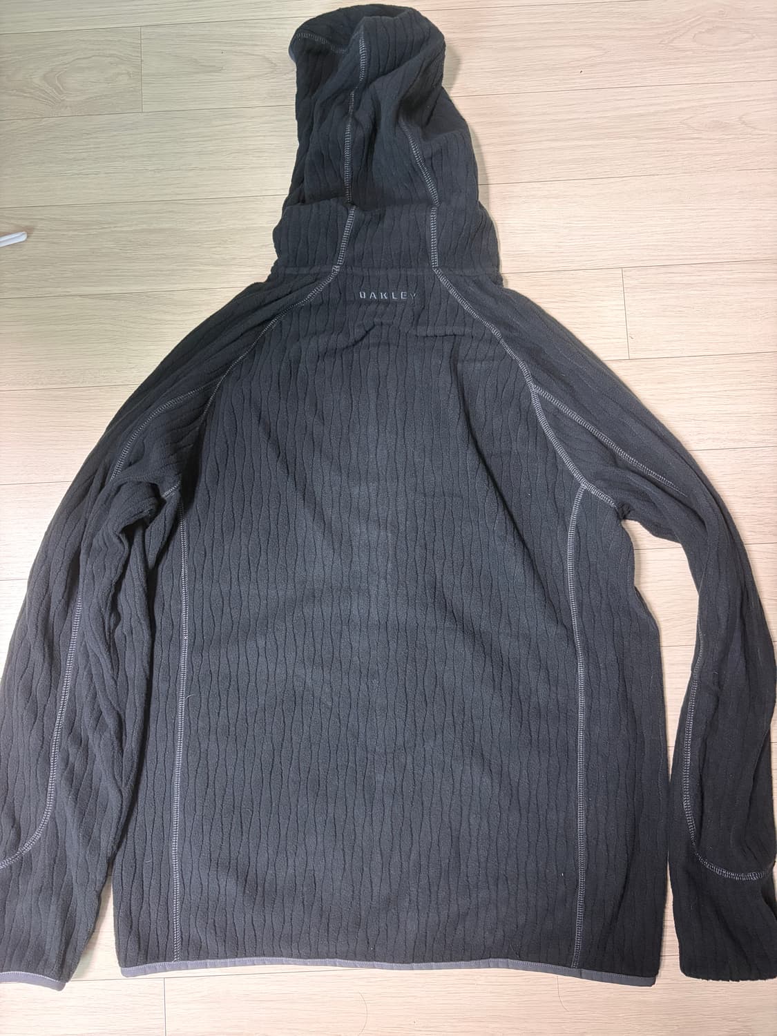 오클리 비스타 풀집업 후리스 M사이즈 상품이미지3