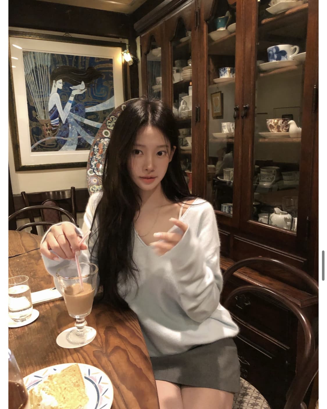 리즈 leeds 미우 브이넥 니트 (스카이블루) 상품이미지2