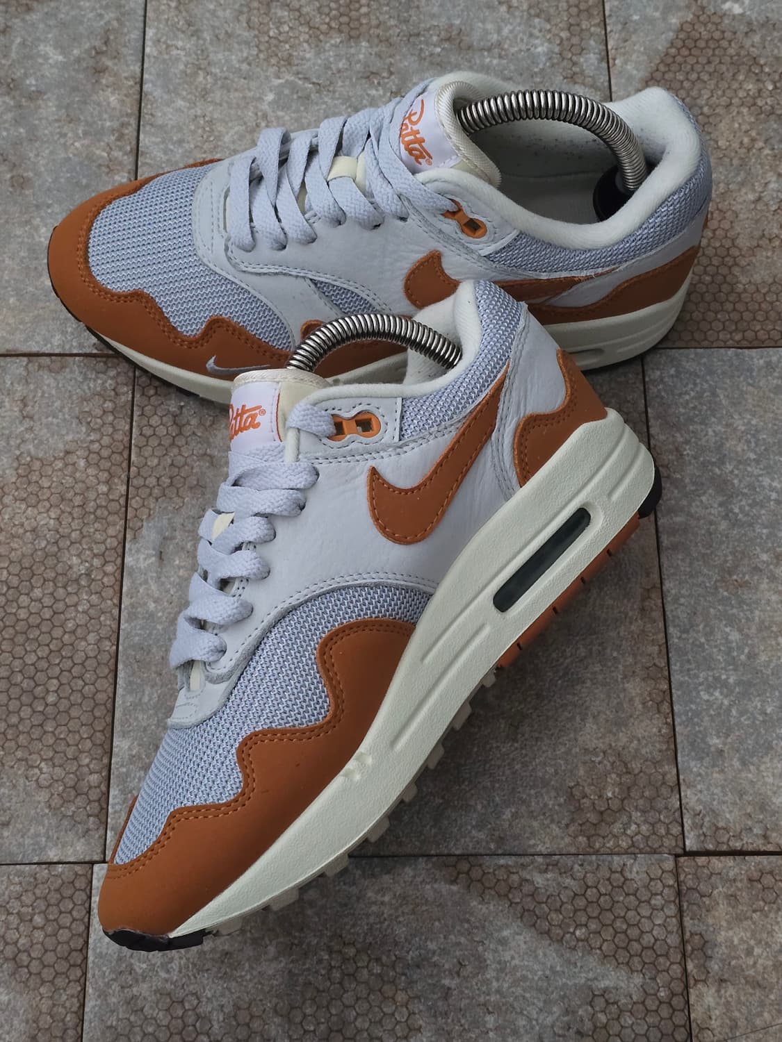 (230)나이키 파타 에어맥스 1 모나크  상품이미지5