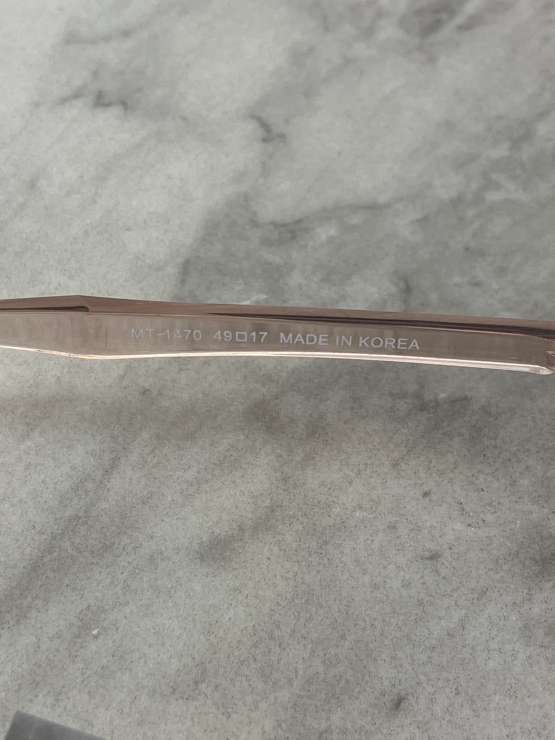 오앤씨 ONC 라운드 뿔테 안경 (블랙,클리어 2가지) 상품이미지8