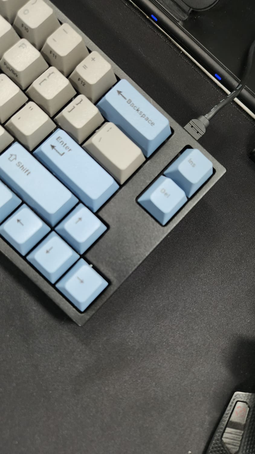 # 레오폴드 FC660M PD 기계식 저소음적축 텐키리스 키보드 급처 상품이미지10