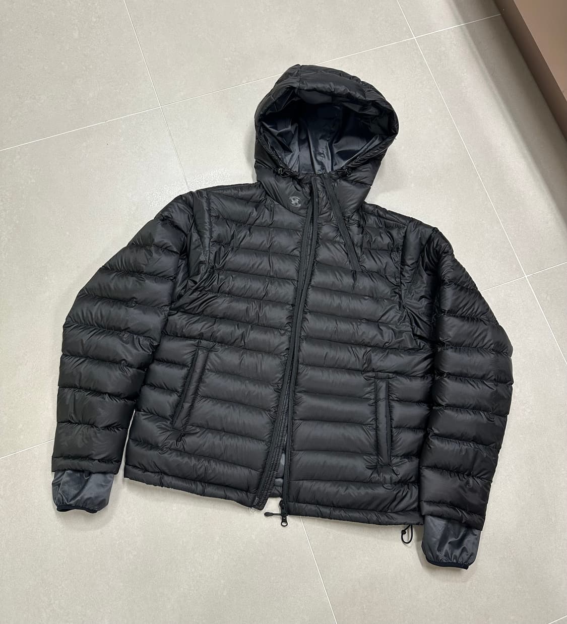 산산기어 25fw 서픽스 경량패딩 블랙 1사이즈 상품이미지1