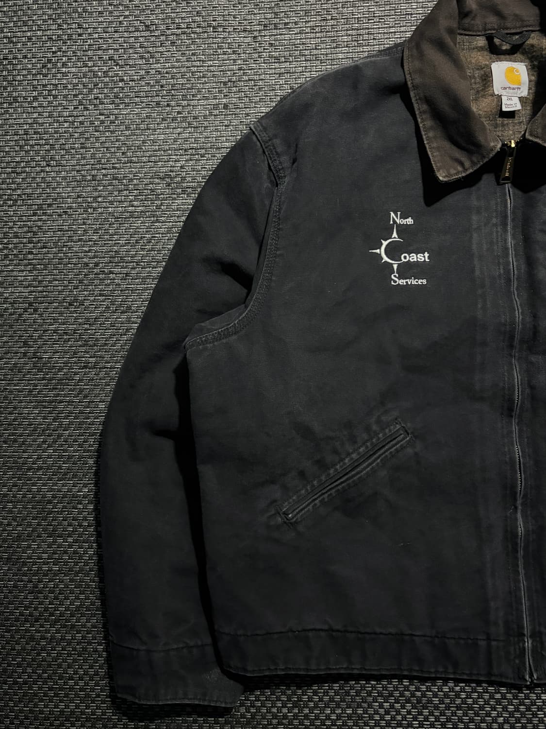 칼하트 디트로이트 J97 BLK XXL/R 상품이미지2