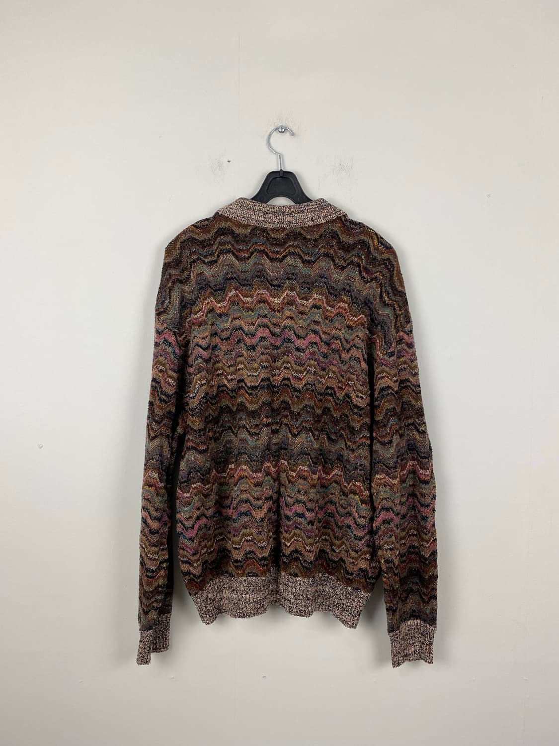 미쏘니 스포츠 지그재그 패턴 하프집업 니트 스웨터 상품이미지2