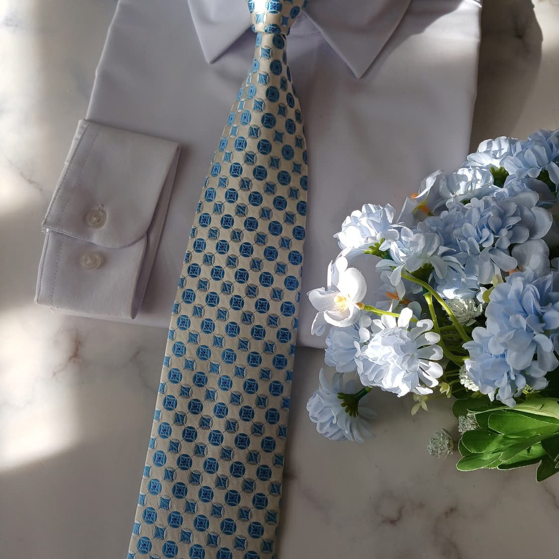 아쿠아스큐텀 실크 스카이블루 기하 넥타이 8.8cm A+등급 A19457 상품이미지7