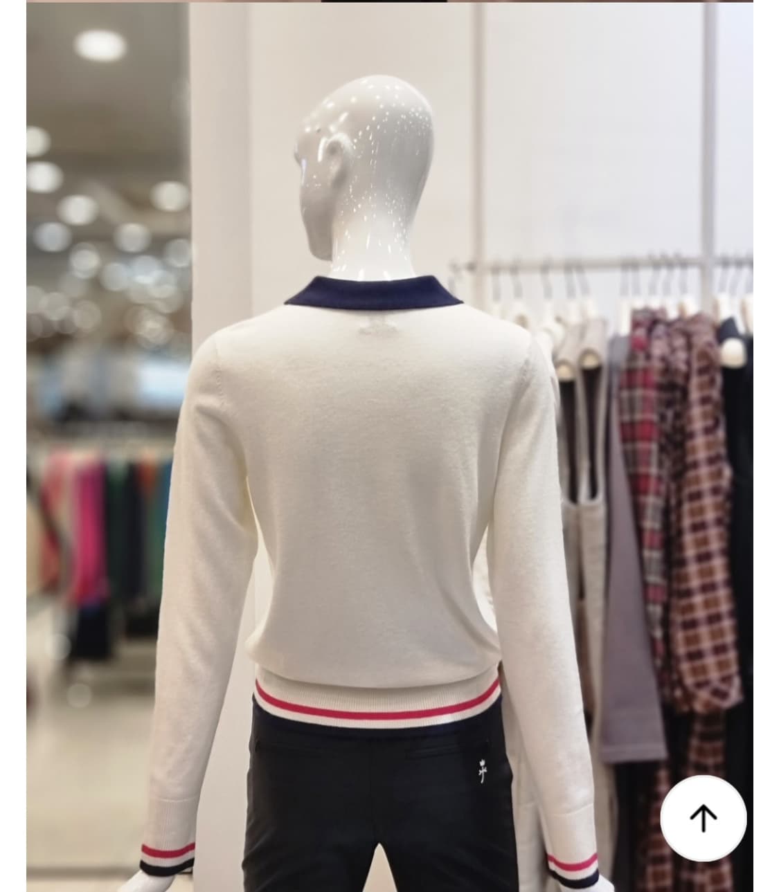 까스텔바작 울캐시 배색 카라 니트 상품이미지9