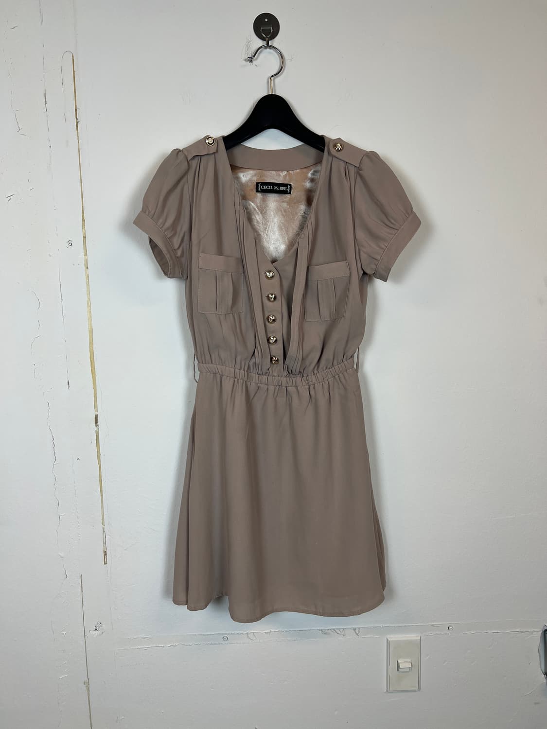 세실 맥비 클래식 브이넥 플레어 원피스 M 상품이미지1