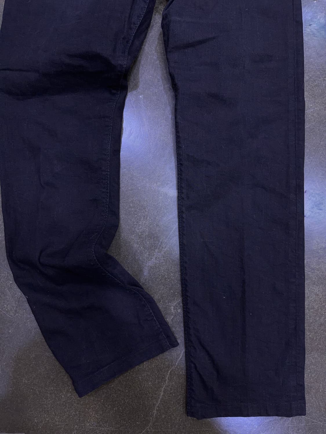 디젤 부스터 레귤러 슬림 테이퍼드핏 블랙진 데님팬츠 31 상품이미지5