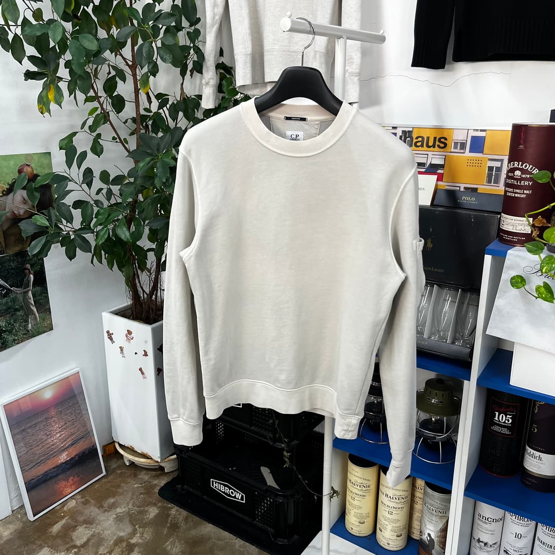 Cp컴퍼니 렌즈와펜 맨투맨 S 상품이미지1