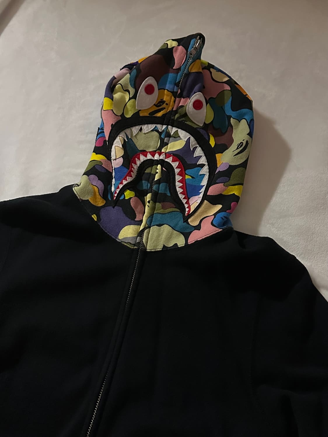 베이프 희귀 멀티컬러 카모 샤크 후드집업 상품이미지1