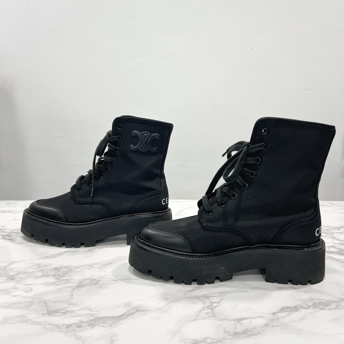 셀린느 벌키 레이스업 워커 부츠 상품이미지3