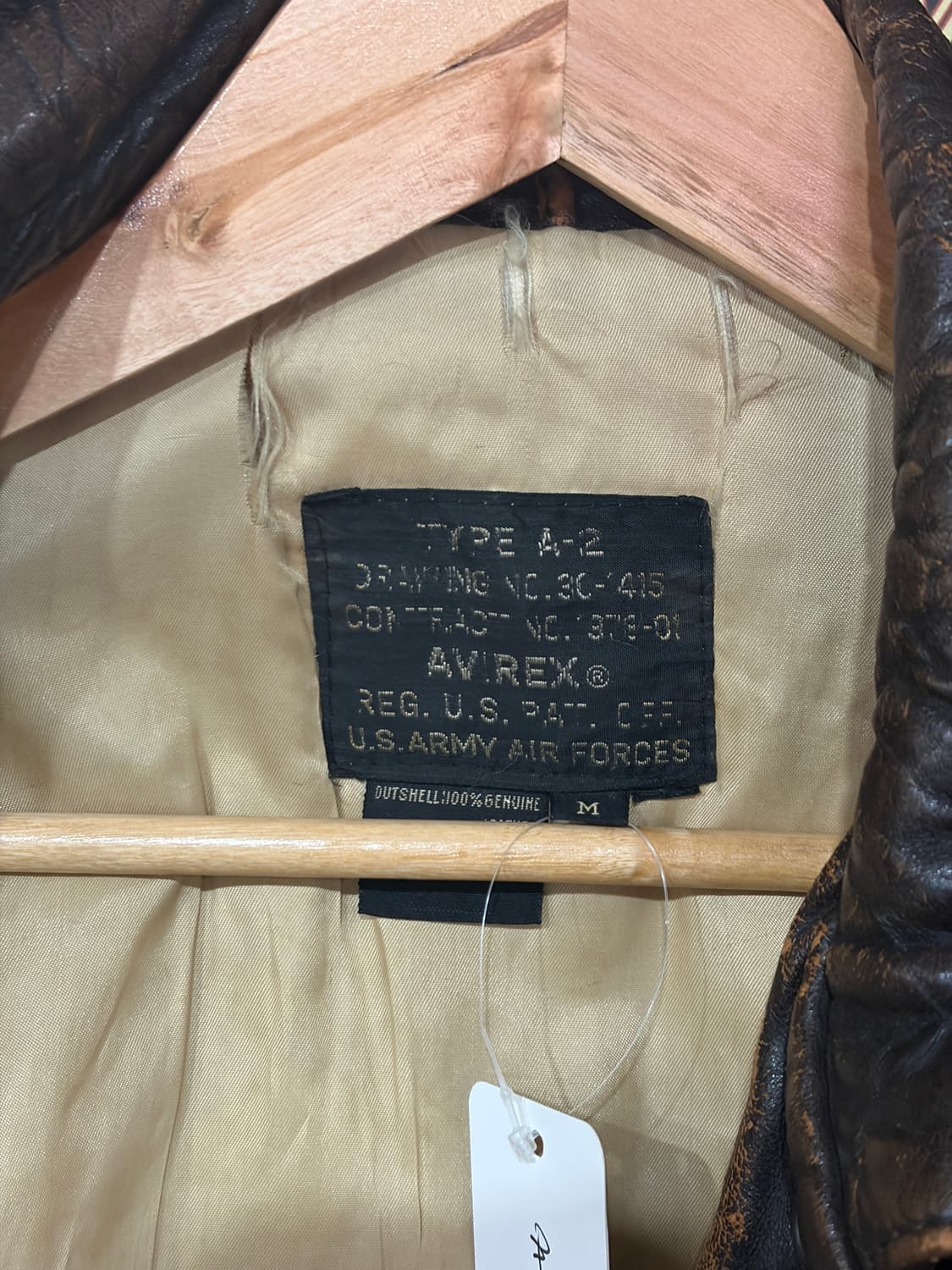 90s Avirex 핀업걸 A-2 레더 자켓 상품이미지5