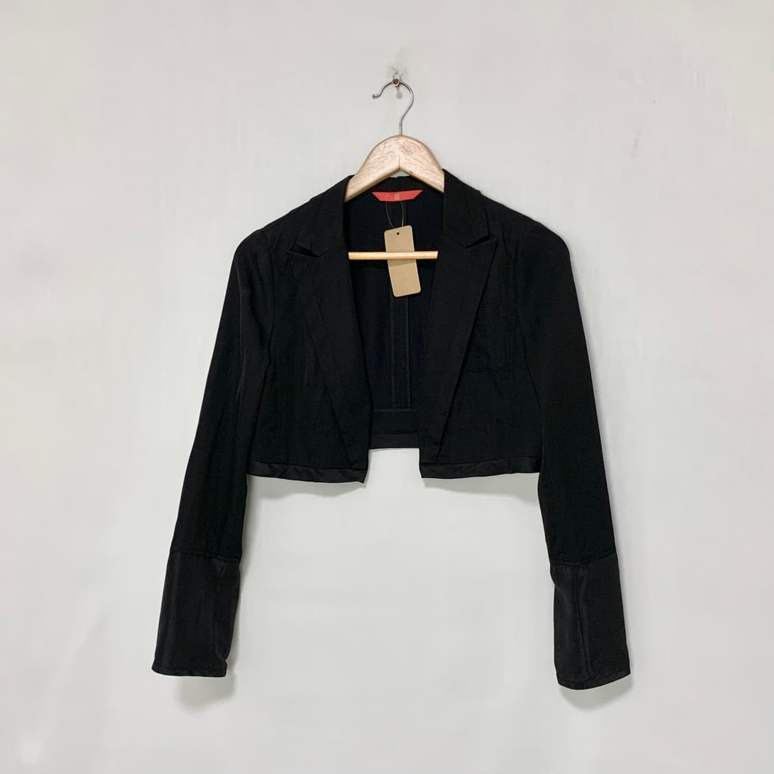 KUHO 구호 블랙 크롭 셔츠 스타일 볼레로 자켓 긱시크 상품이미지1