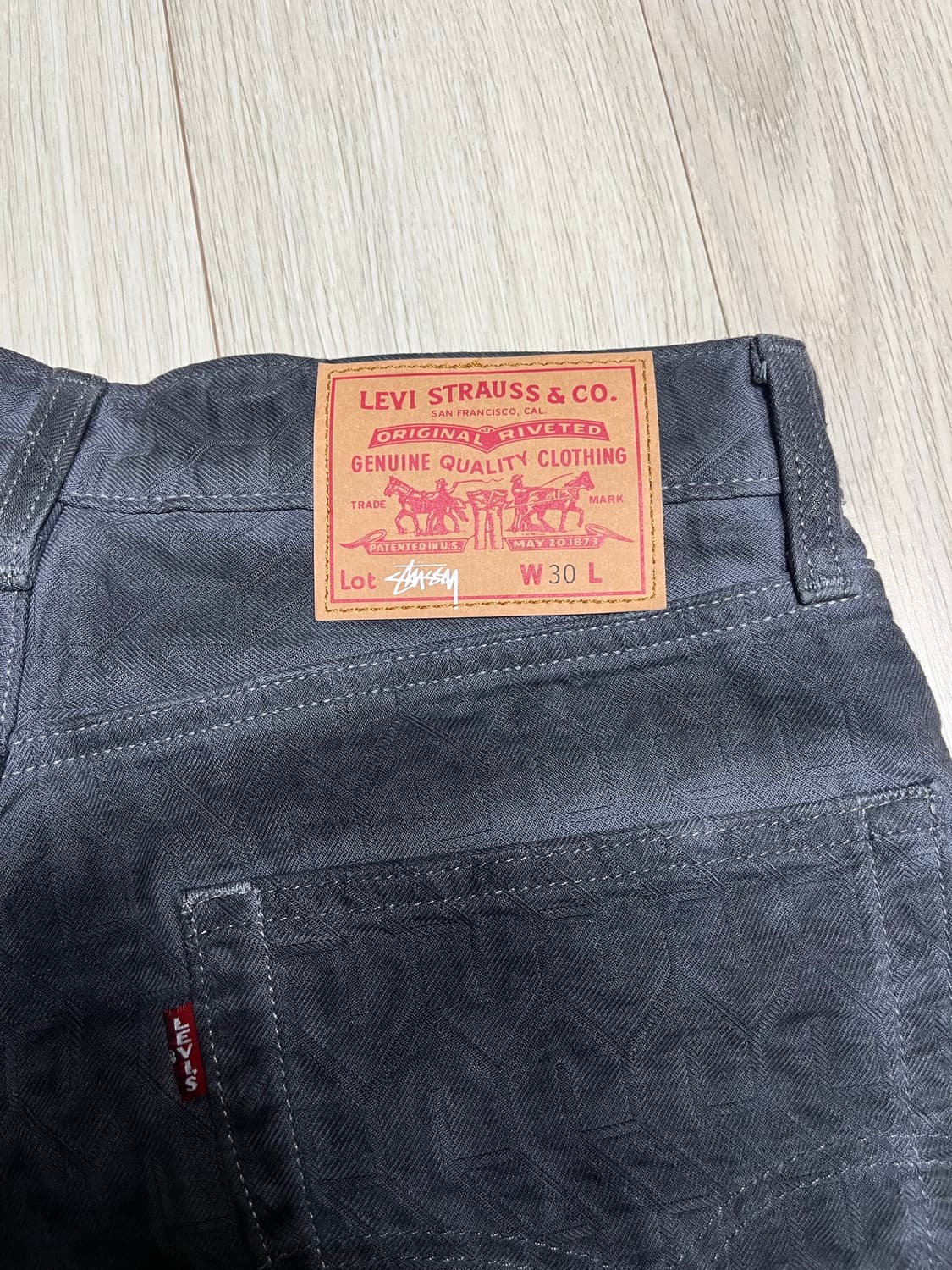 스투시 리바이스 자카드 진 블랙 상품이미지2