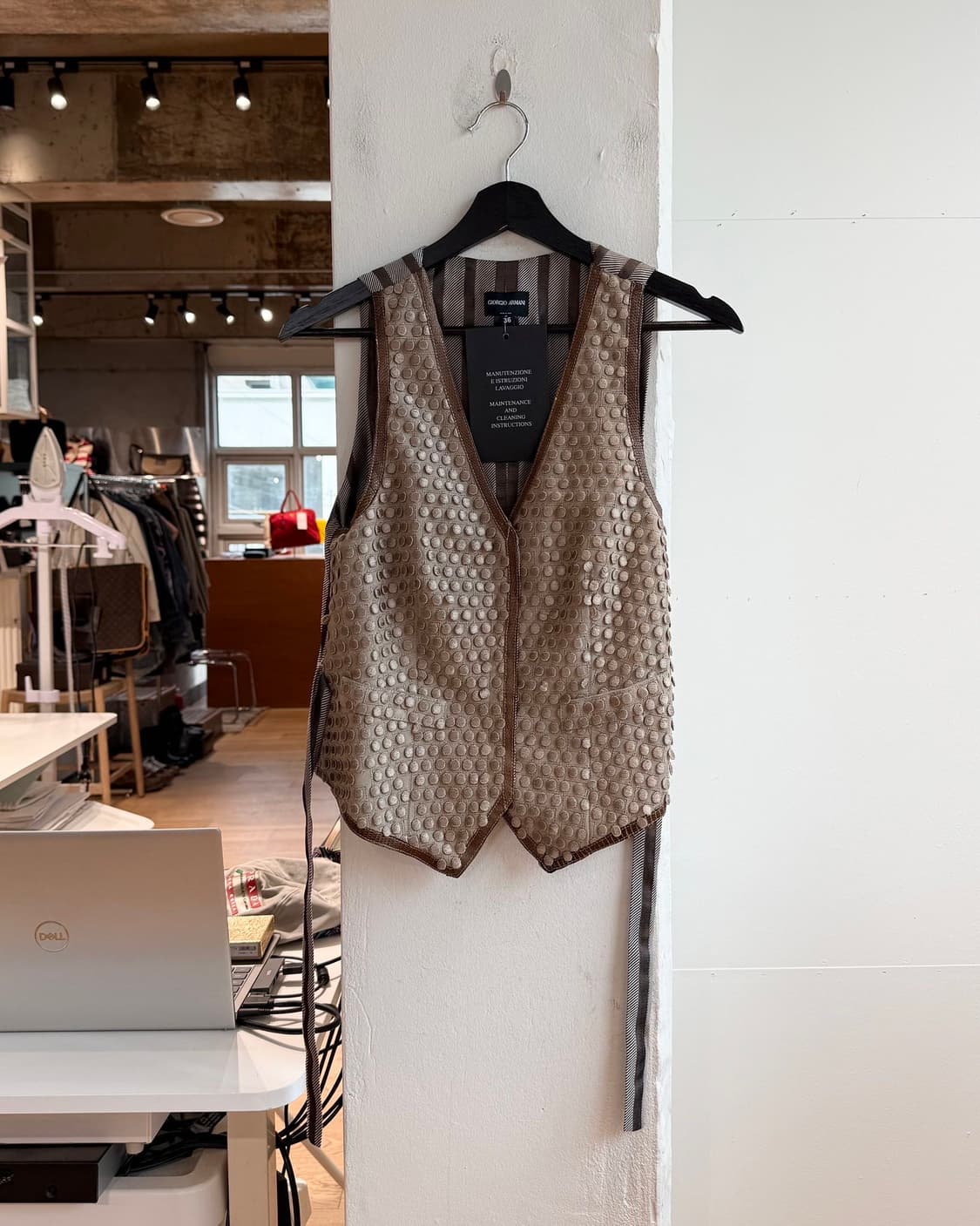 조르지오 아르마니 브라운 스터드 베스트 자켓 상품이미지2