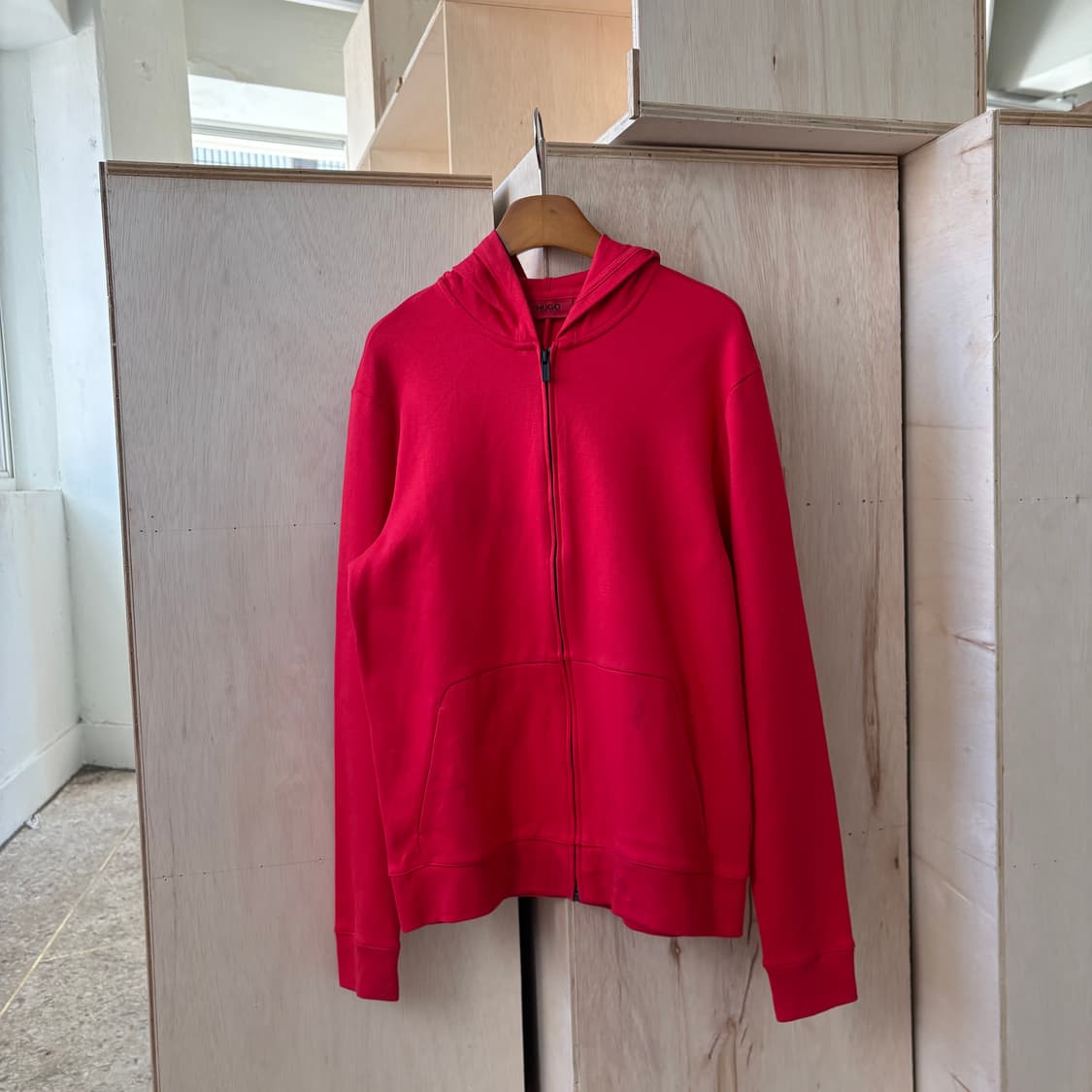 휴고 보스 백 라인 후드 집업 상품이미지5