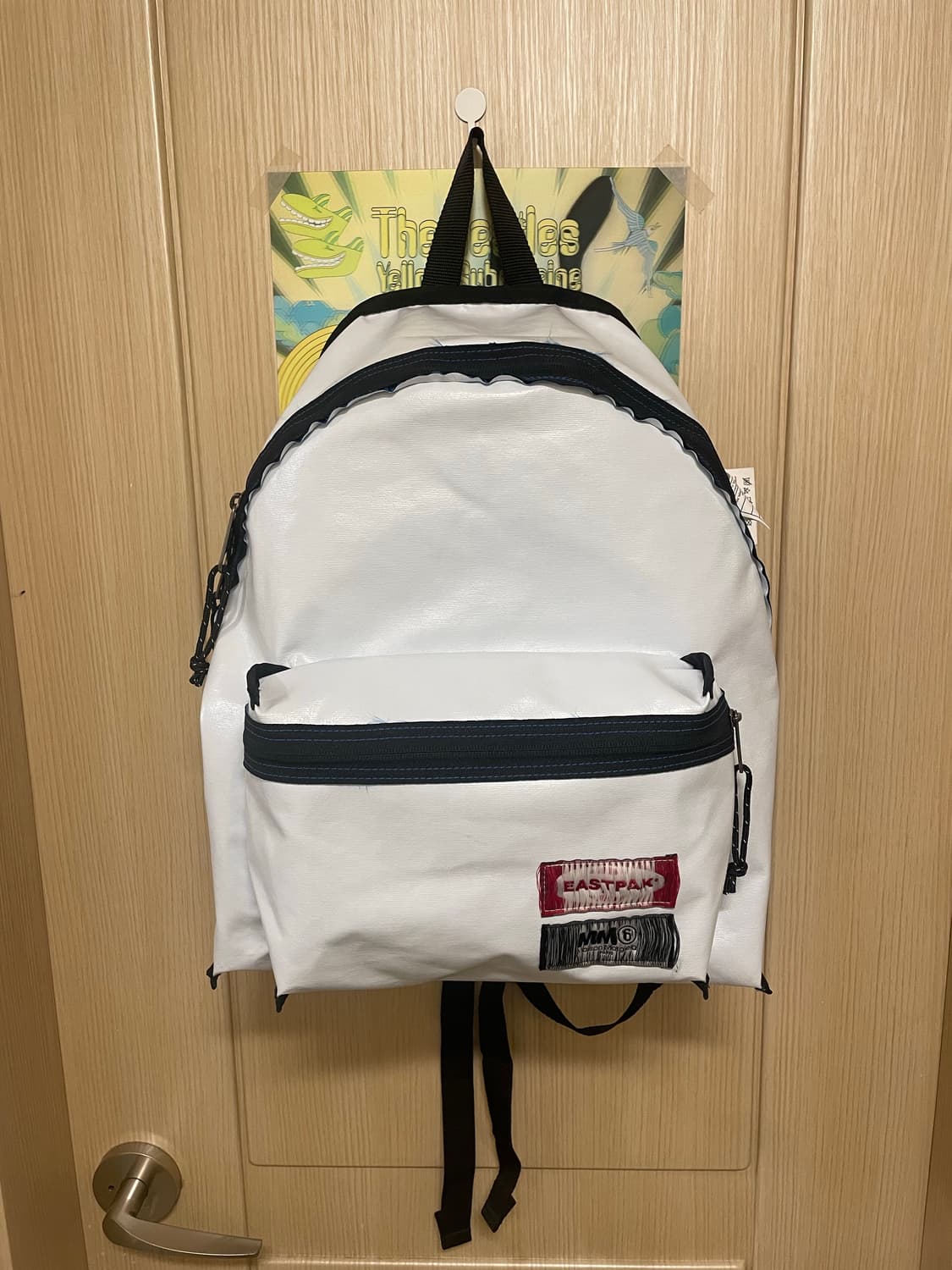 이스트팩 mm6 리버서블 백팩 화이트/블루 상품이미지4