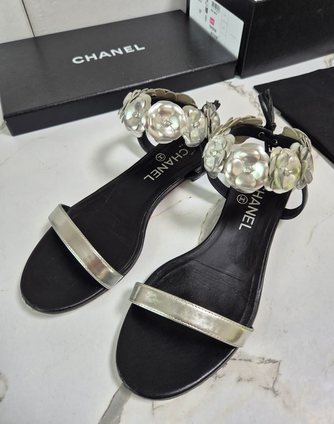 (정품) 샤넬 까멜리아 샌들 37 상품이미지2