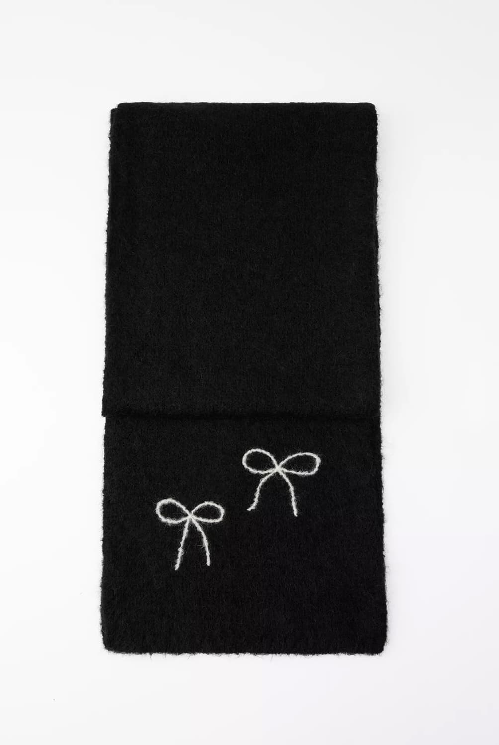 자라 청키 니트 리본 스카프 블랙 색상 / 목도리 상품이미지1