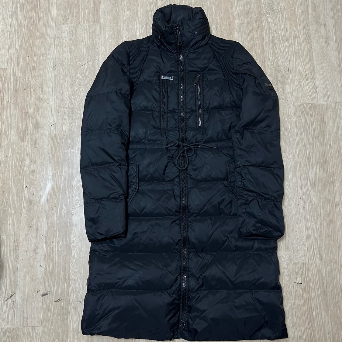 디젤 여성 클래식 와펜 덕다운 롱패딩 S/90  상품이미지1