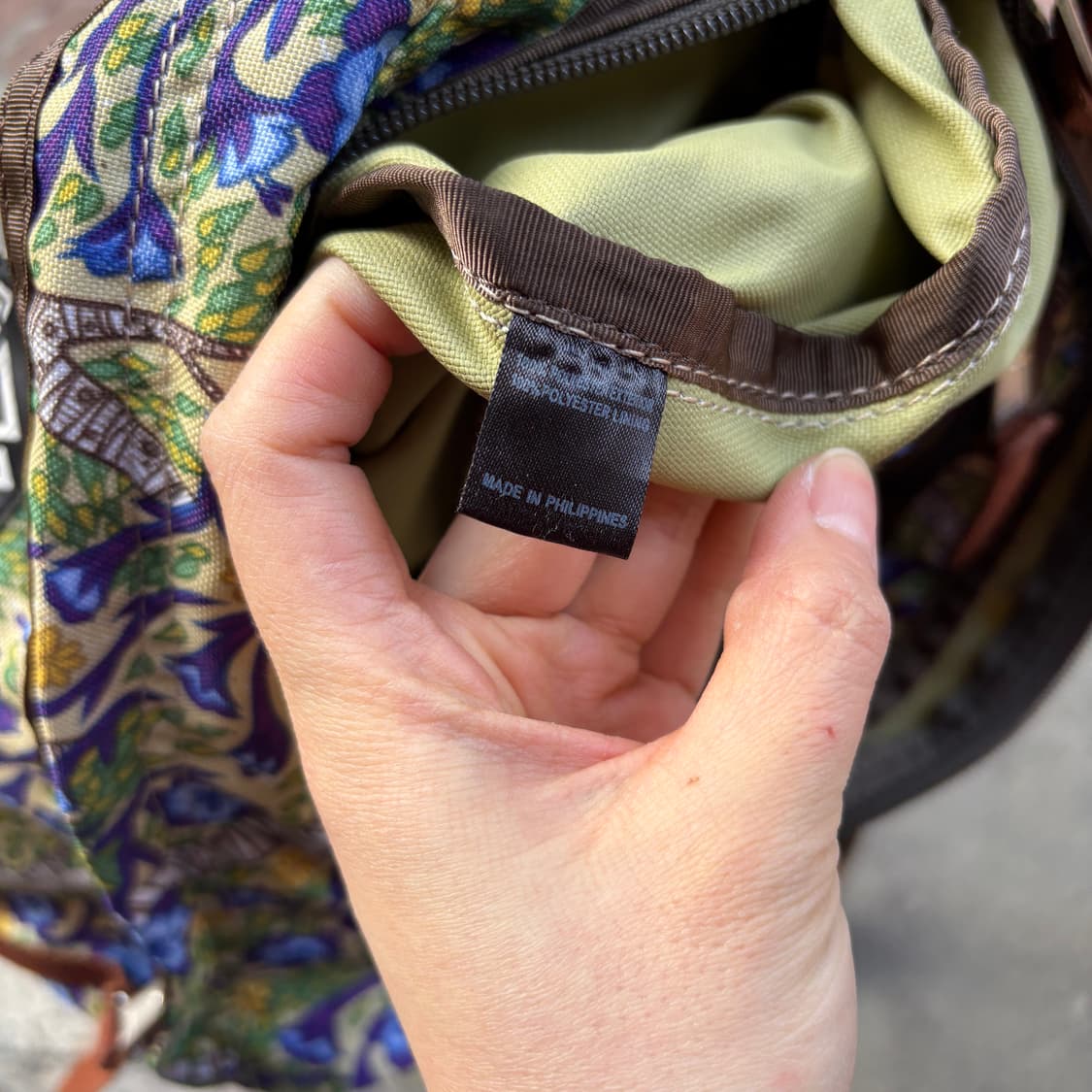 Gregory 그레고리 플라워 패턴 크로스백 가방 상품이미지9