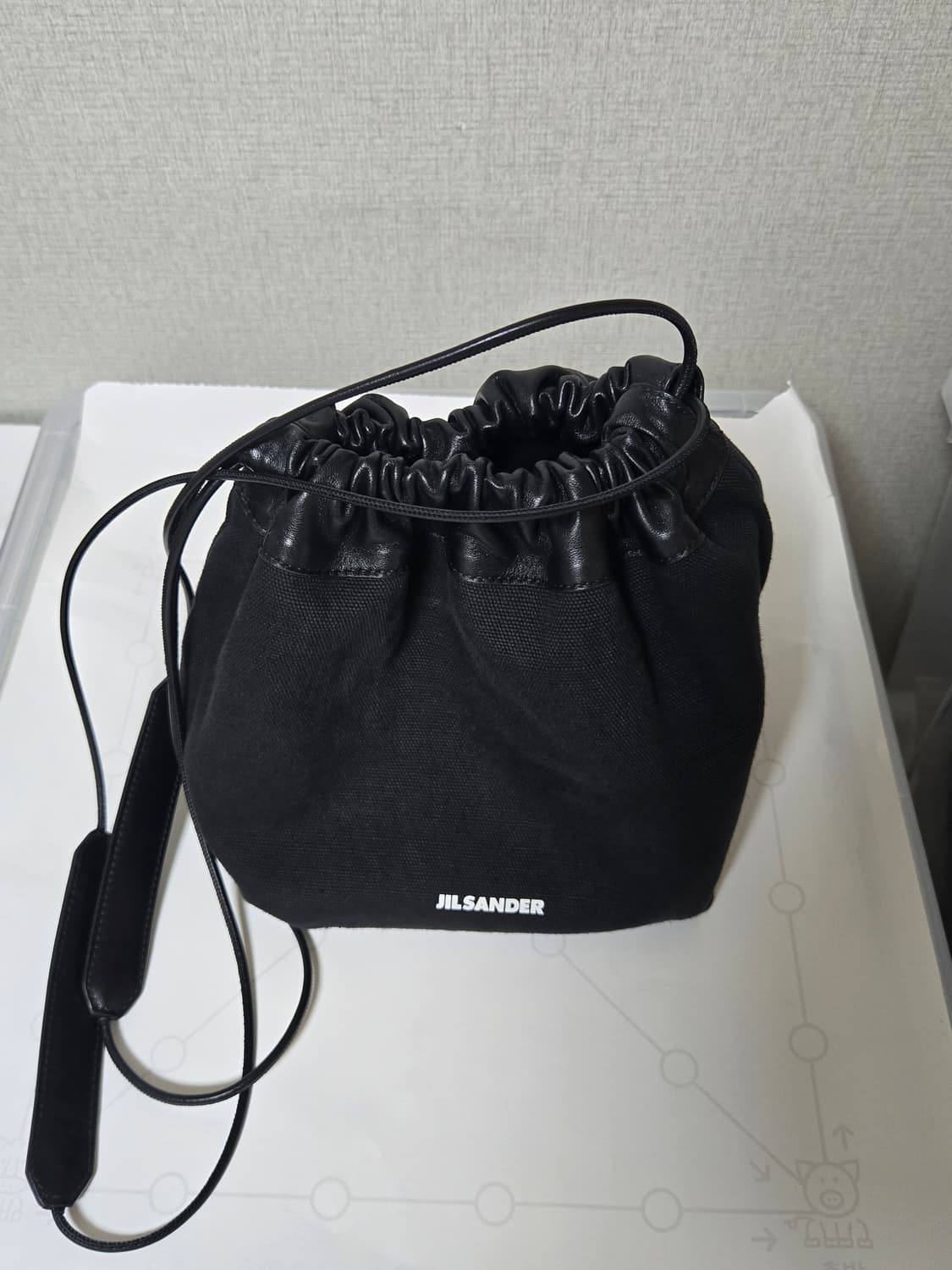 질샌더 드로스트링 리버서블 블랙 정품 상품이미지3