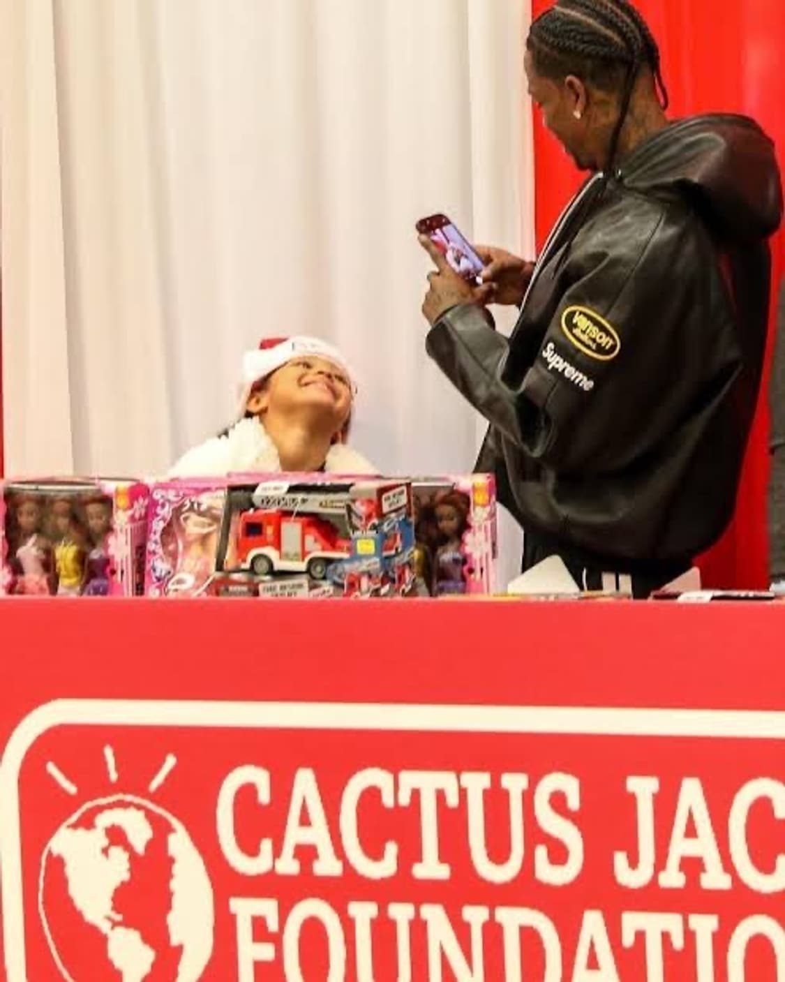 슈프림 x 밴슨 가죽 후드 자켓 상품이미지1