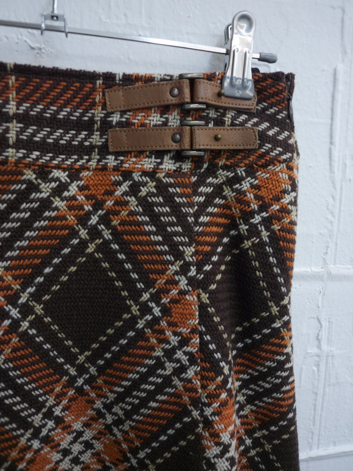 벨트버튼 트임 미디스커트 상품이미지5