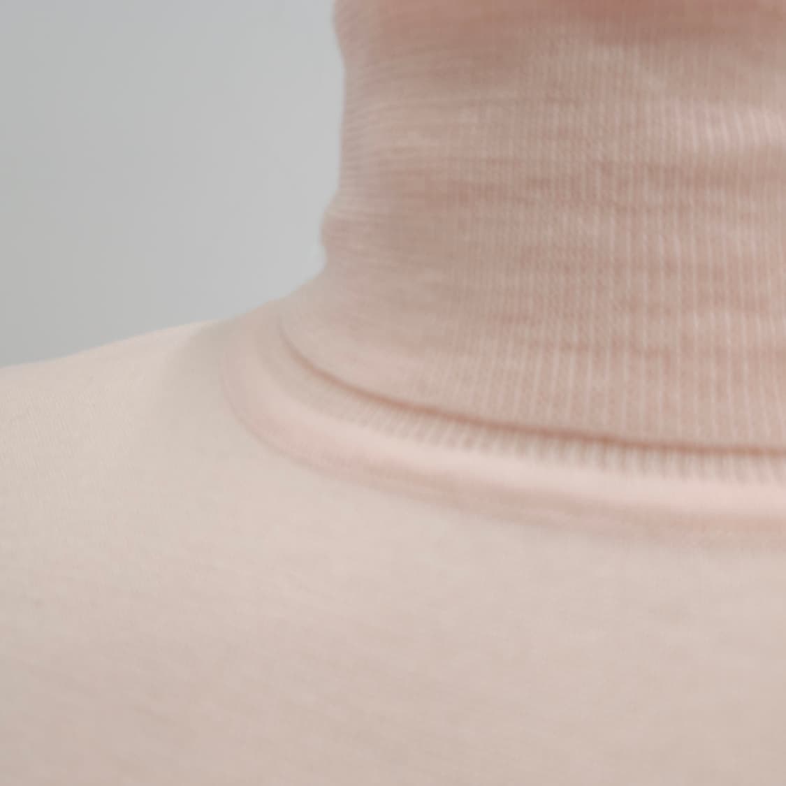 베이비핑크 울100 터틀넥 반팔니트 상품이미지7