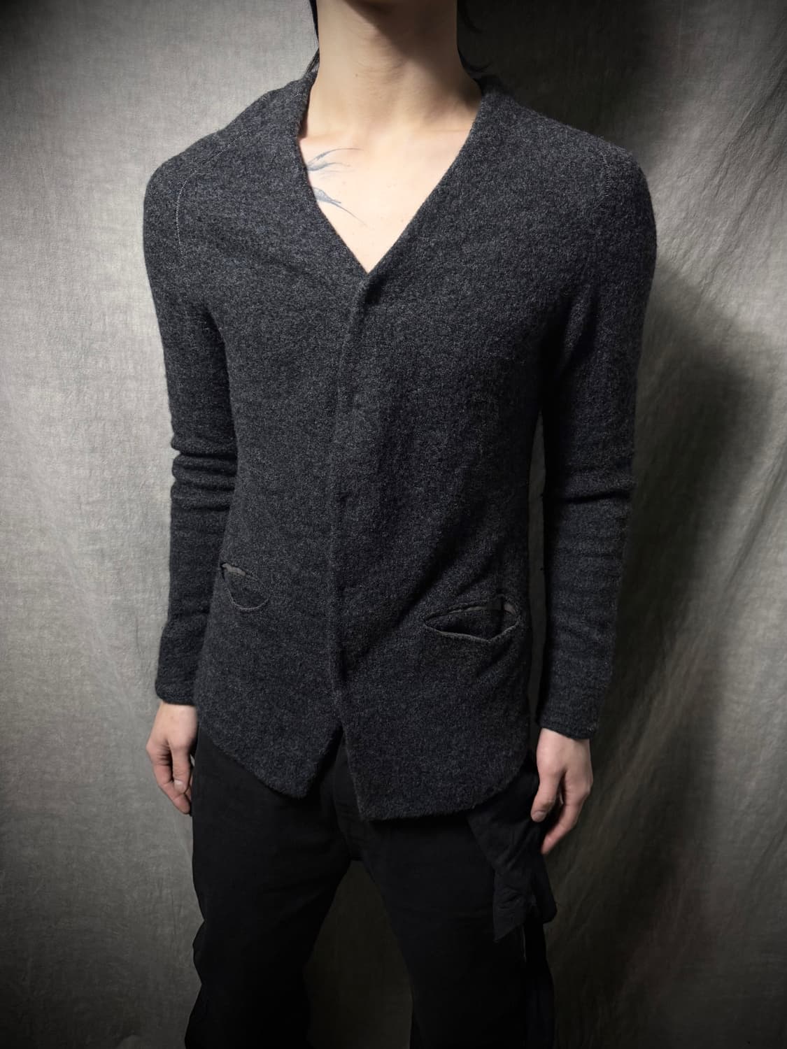 KLASICA Reversed Seam Wool Cardigan 상품이미지7