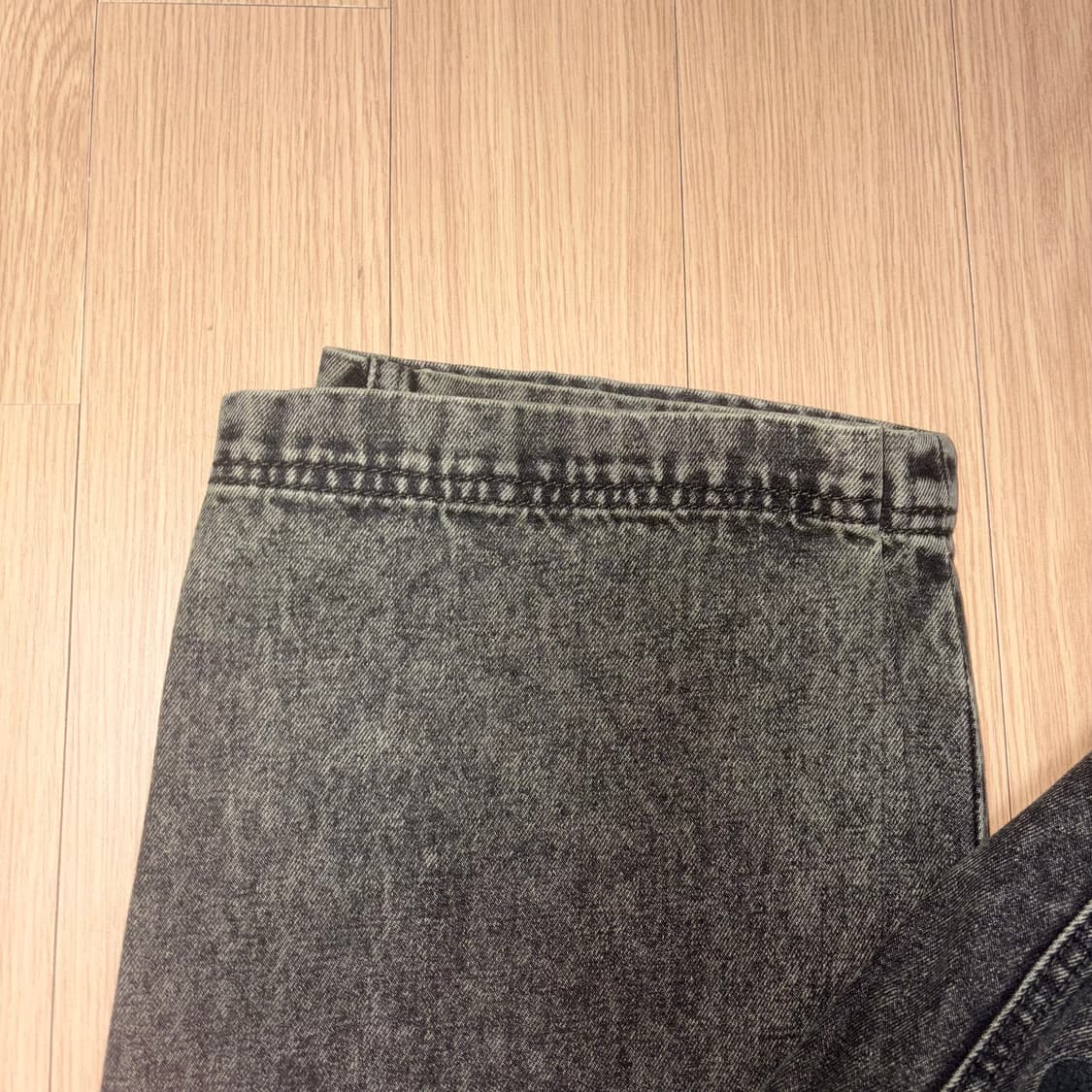 새상품)미스치프 워시드 슬라우치 진 블랙그린 M 상품이미지5