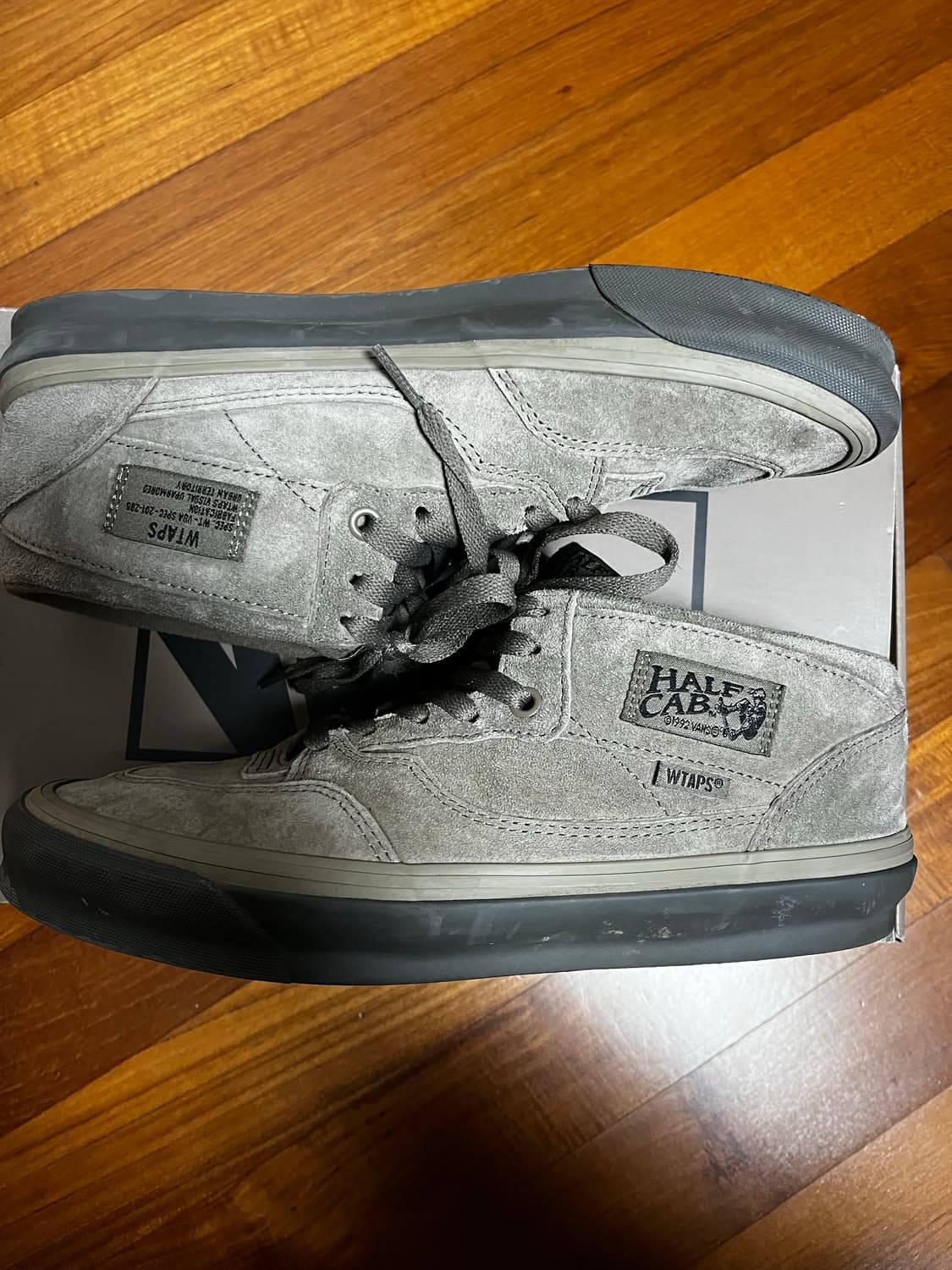 반스 볼트 더블탭스 하프캡 275 상품이미지3