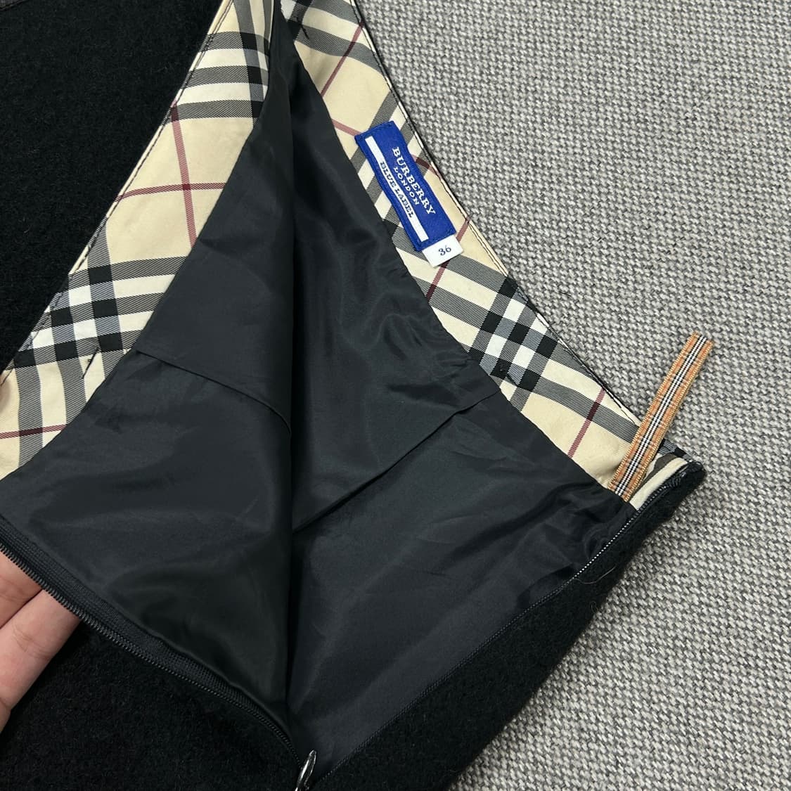 버버리 블루라벨 울 트위드 스커트(36) 상품이미지5