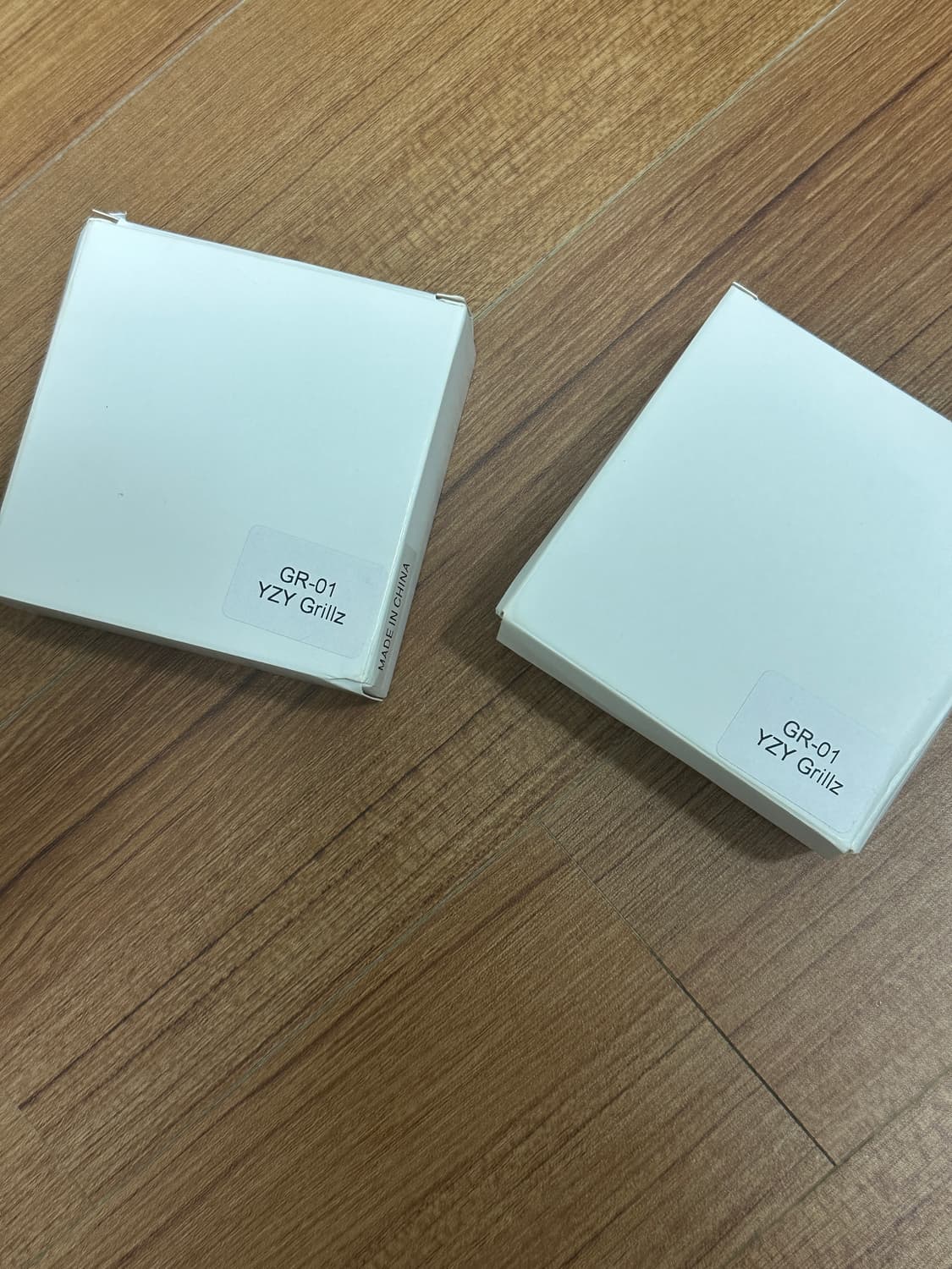 칸예 이지 그릴즈 GR-01 새상품 최저가 상품이미지3