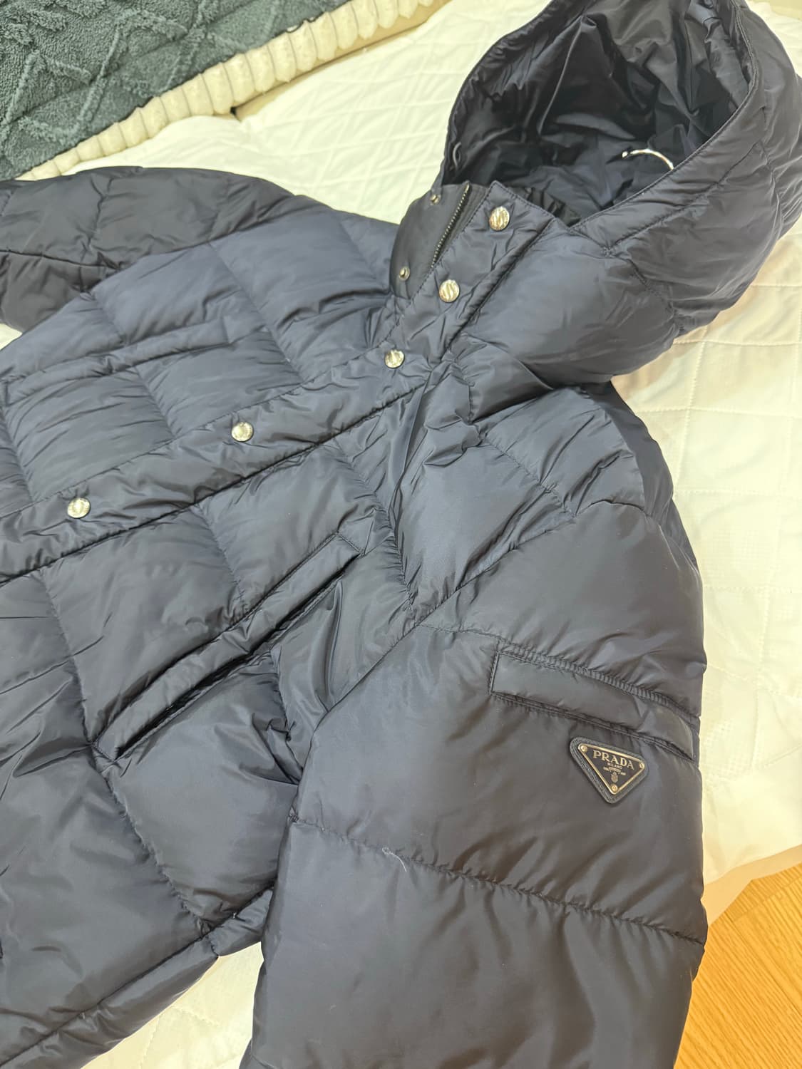 프라다 패딩 네이비 상품이미지3