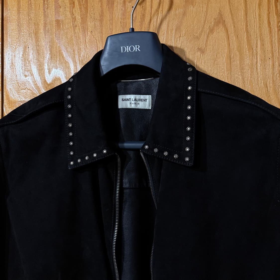 생로랑 플로랄 스터드 스웨이드 자켓 52 사이즈 상품이미지2