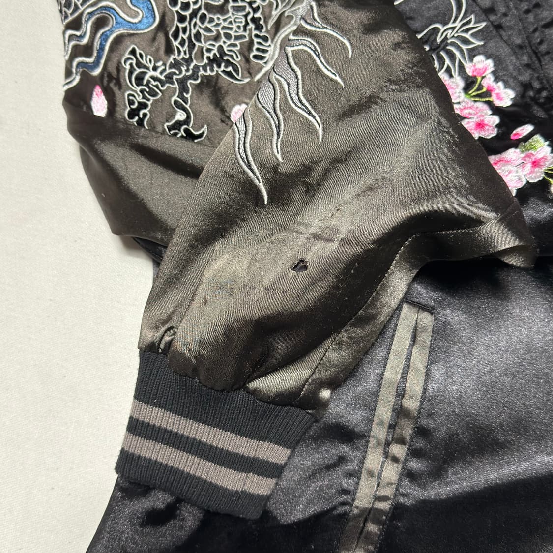 L ROGUE 용 벚꽃 자수 스카쟌 상품이미지5