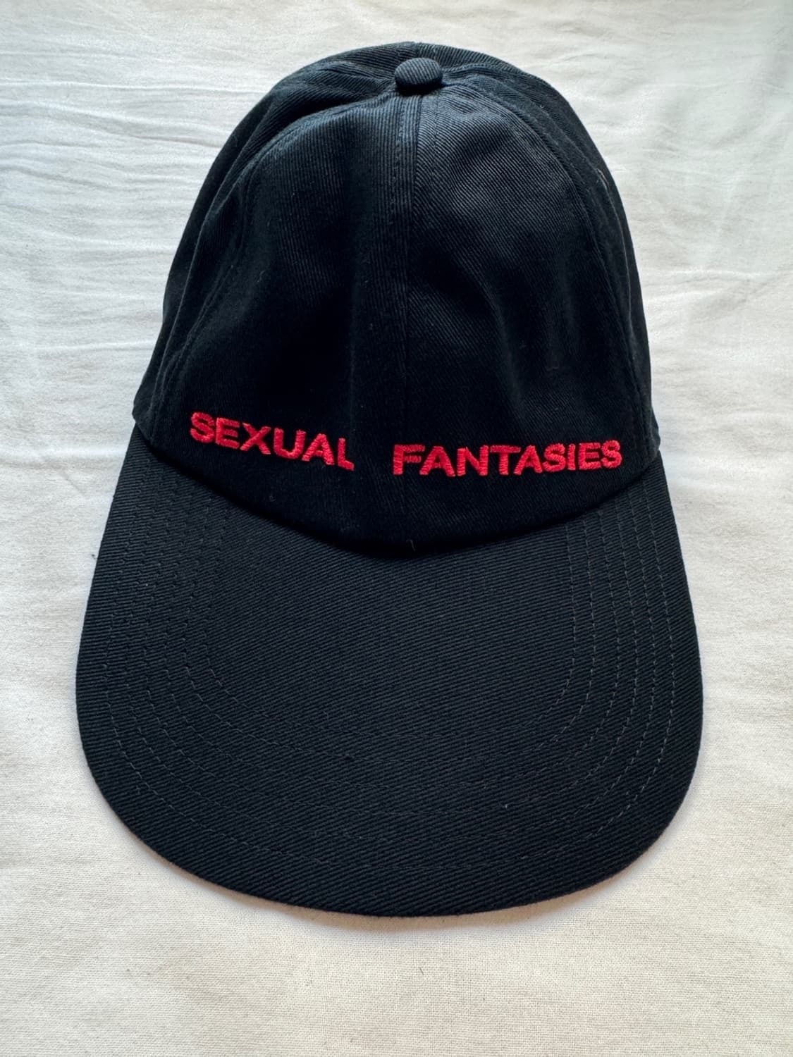 베트멍 섹슈얼 판타지 볼캡  VETEMENTS 모자 블랙  상품이미지1