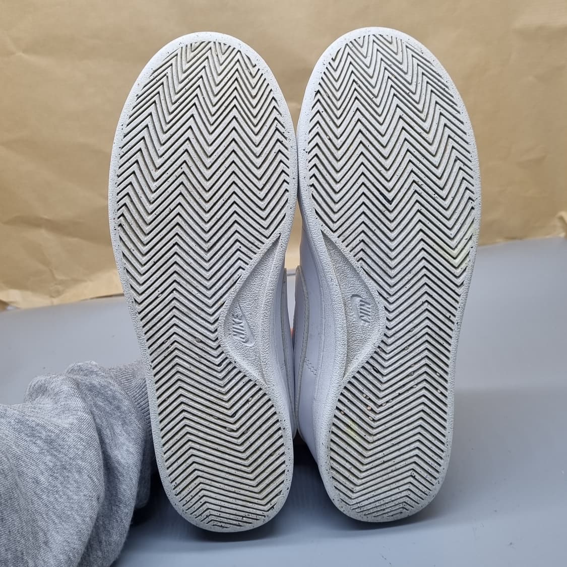 나이키 코트로얄2 스니커즈 245 상품이미지3