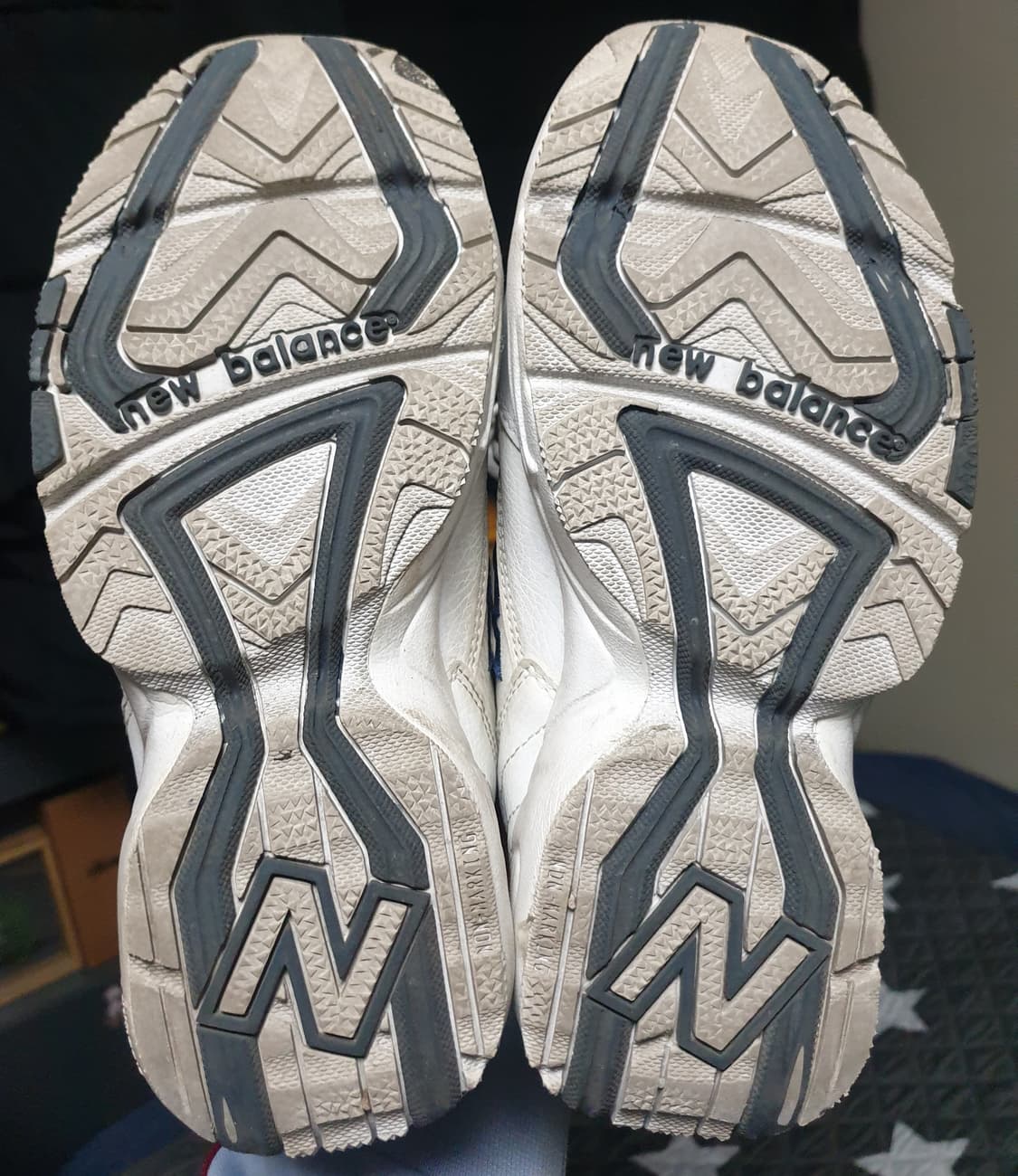 뉴발란스 608 어글리 스니커즈 화이트네이비 (240) 상품이미지5