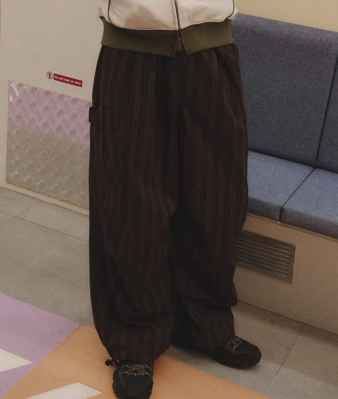 스트라이프 카고 포켓 팬츠 브라운 상품이미지1